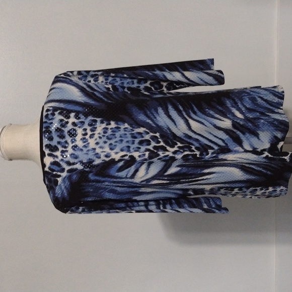 Susan Graver Top - Picture 3 of 8